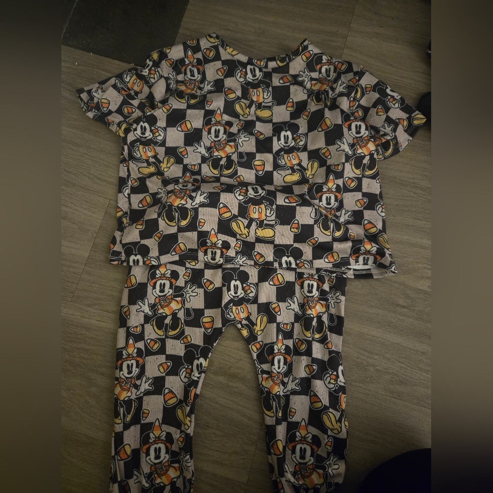 Custom handmade mickey halloween set 6/7